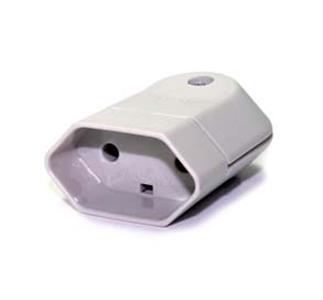 PLUGUE  FEMEA 2P 10A 250V TERMOPLASTICO CZ 33865 10833 