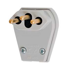 PLUG  MACHO C/PRENSA CABO 2P+T 10A 250V TERMOPLASTICO CZ 33872 10663